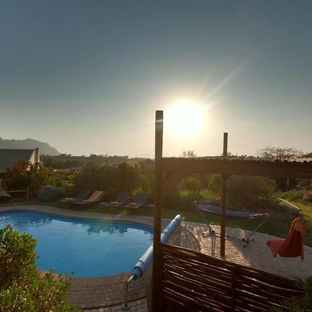 Wind-Rose Guest House Gordonʼs Bay Exteriör bild